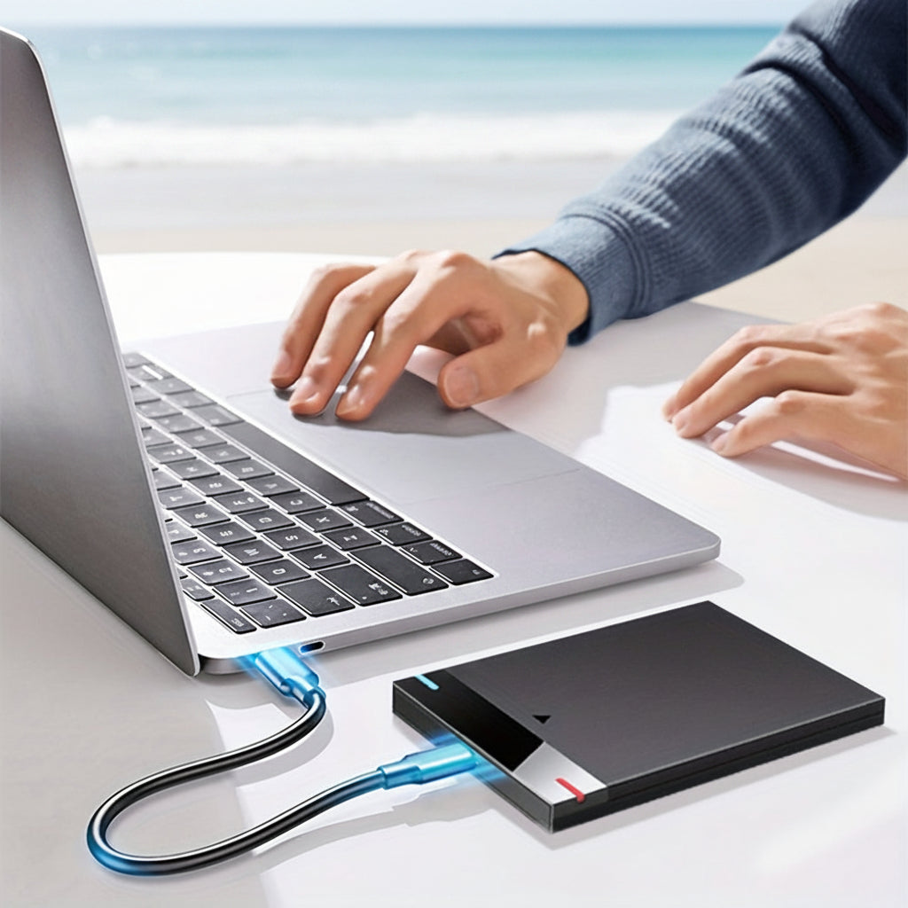 Smukły, kompaktowy i lekki przenośny zewnętrzny dysk SSD USB