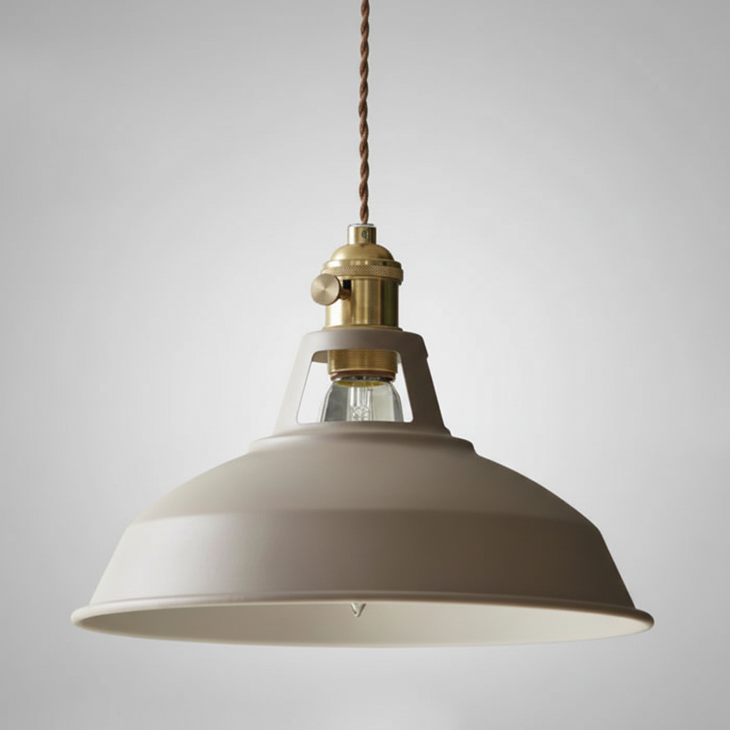 Metalowa lampa wisząca w stylu retro industrialnym z regulowanym łańcuchem