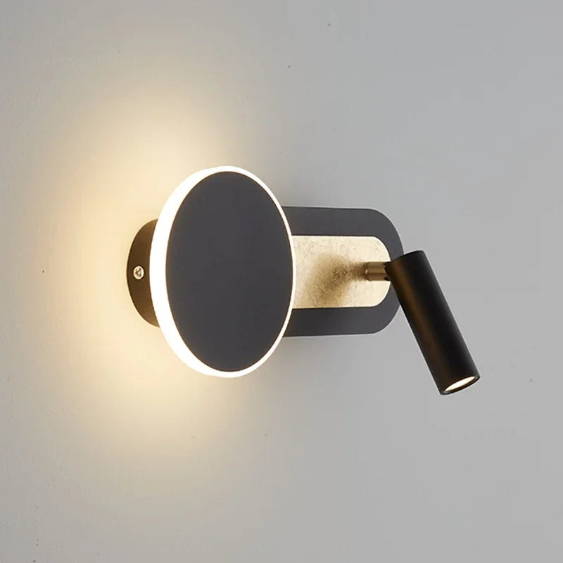 Rzeźbiarska okrągła nordycka lampa ścienna z podwójną funkcją reflektora