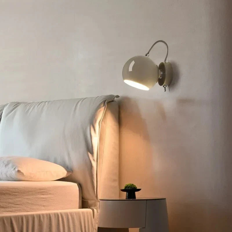 Nordycka minimalistyczna obrotowa lampa sufitowa w kształcie kopuły