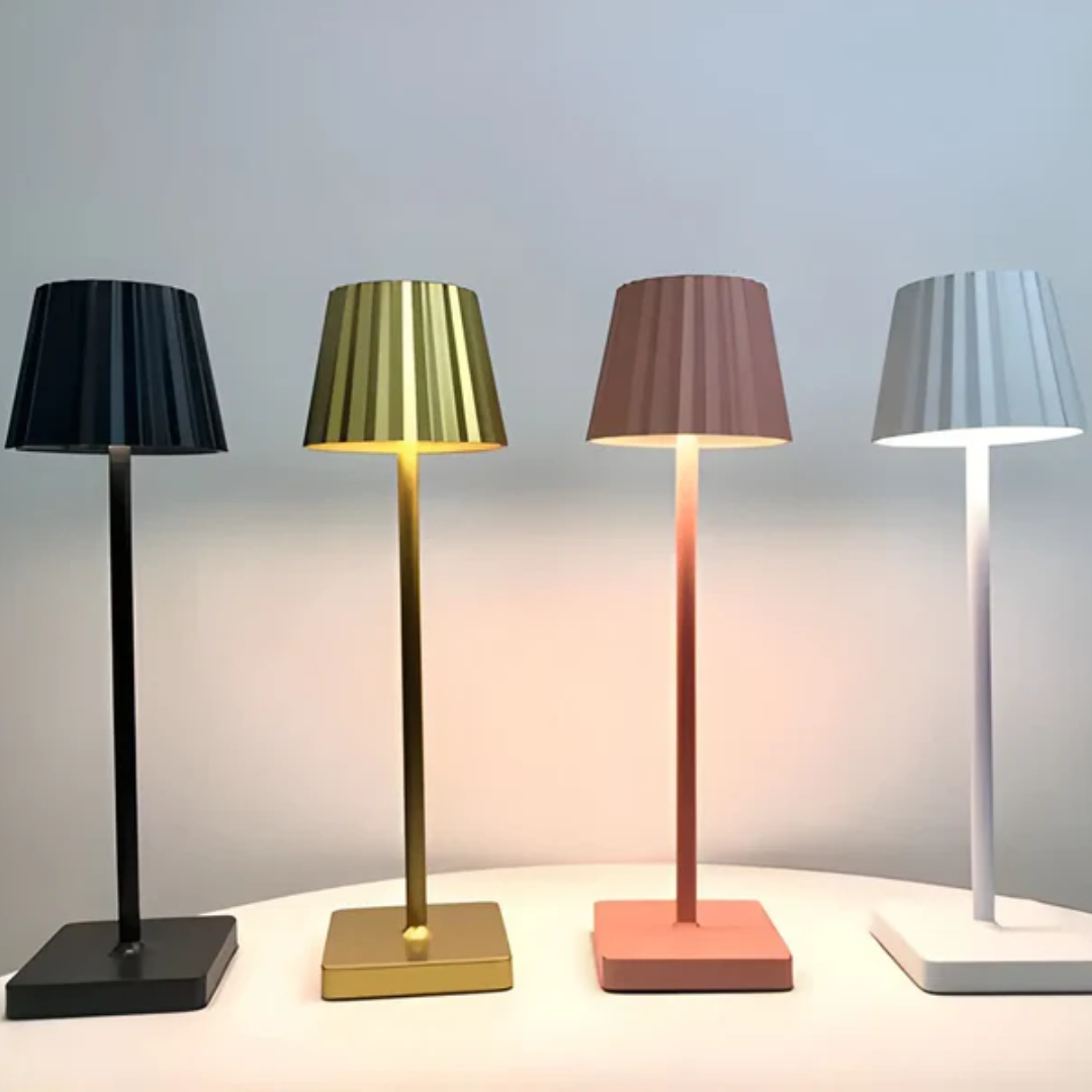 Skandynawska wodoodporna aluminiowa ładowalna lampa stołowa z funkcją ściemniania