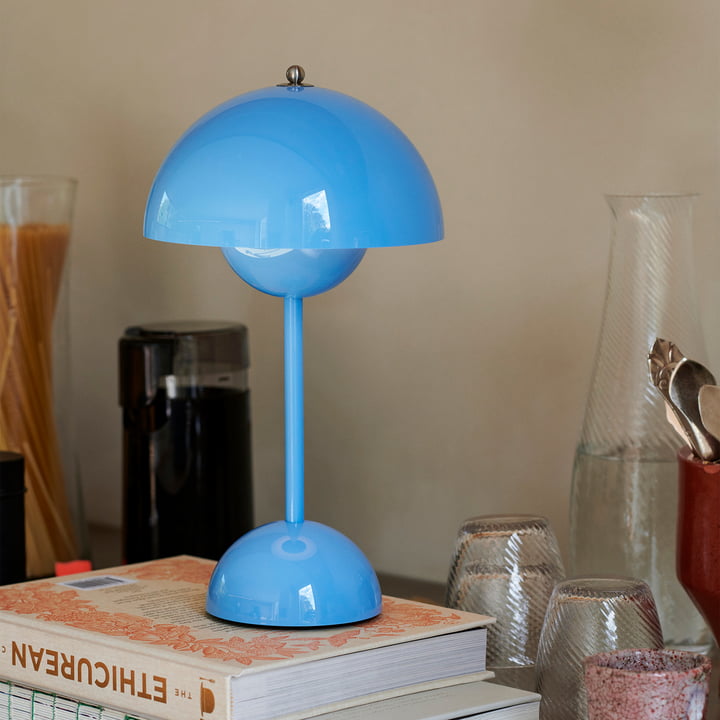 Bezprzewodowa ładowalna lampa stołowa w kształcie kuli z funkcją ściemniania