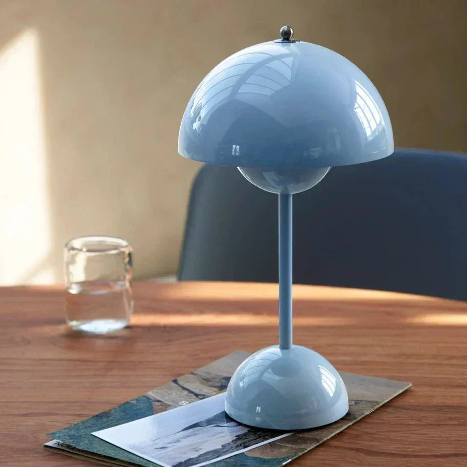 Bezprzewodowa ładowalna lampa stołowa w kształcie kuli z funkcją ściemniania