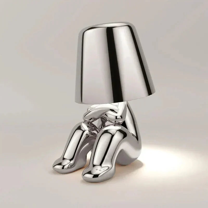 Rzeźbiarska aluminiowo-żywiczna bezprzewodowa ładowalna lampa stołowa z funkcją ściemniania i nastrojowym światłem