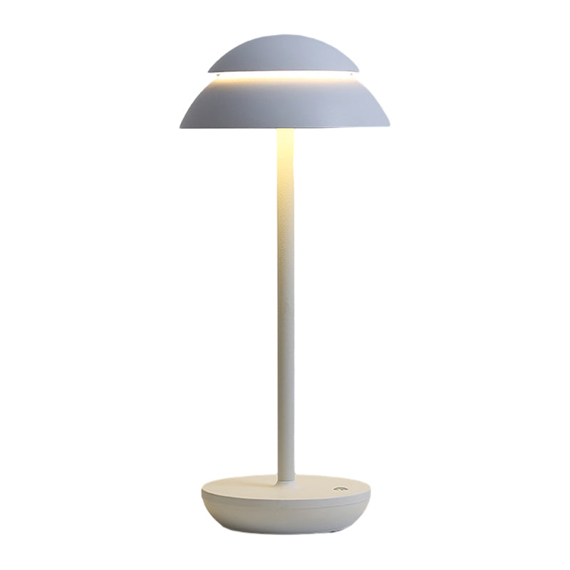 Bezprzewodowa przenośna plastikowa ładowalna lampa stołowa do wnętrz i na zewnątrz
