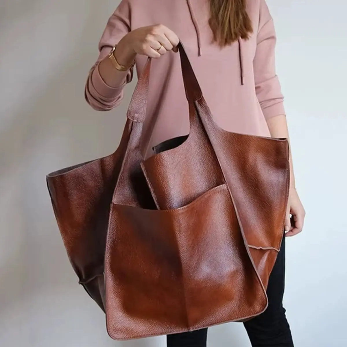 Damska oversize’owa torba shopper z ekoskóry i magnetycznym zapięciem