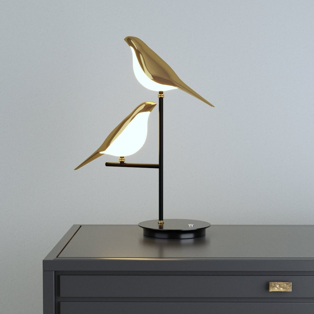 Nowoczesna nordycka metalowa lampa ścienna z rzeźbą ptaka siedzącego na gałęzi