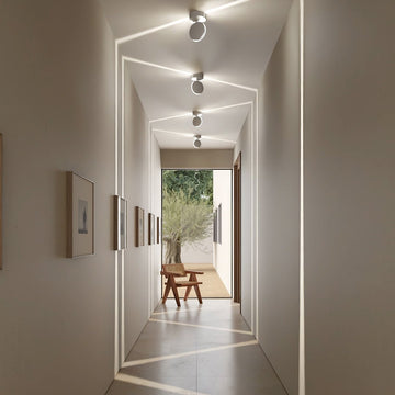 Ścienna lampa punktowa z pilotem, wielokolorowym światłem 360 stopni i projektorem nastrojowego oświetlenia