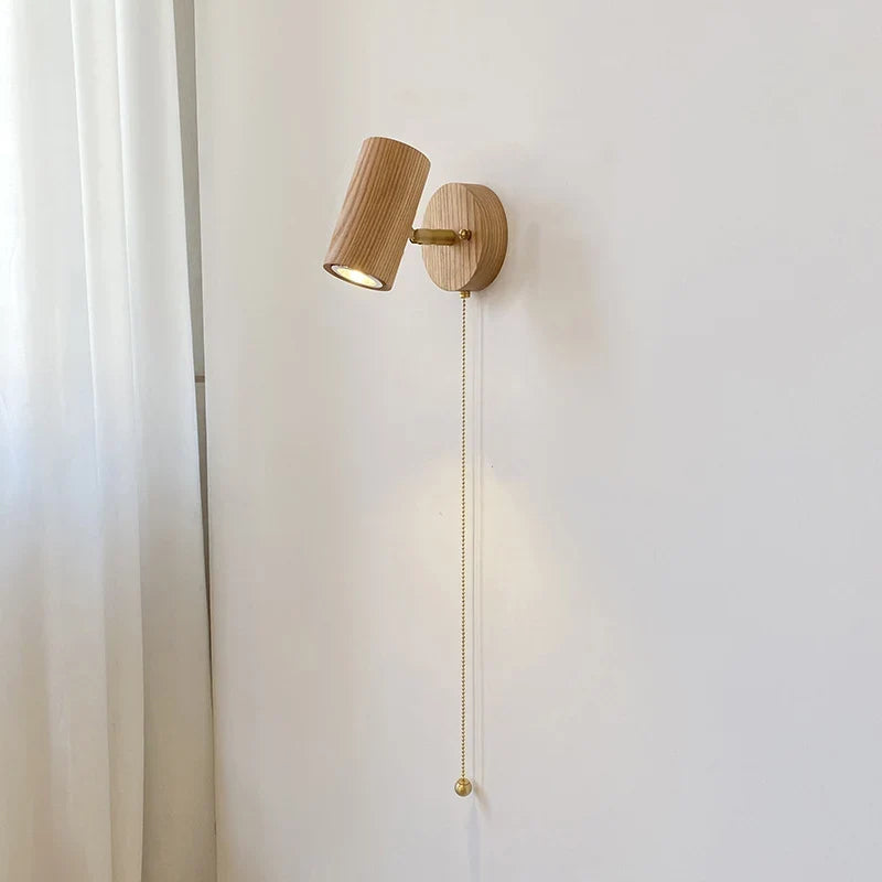 Retro skandynawska lampa ścienna z litego orzecha włoskiego, obrotowy reflektor