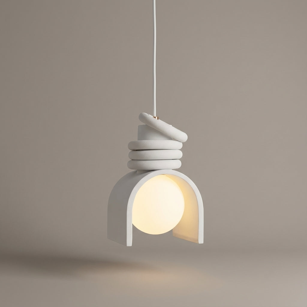 Sufitowa lampa wisząca z formowanej żywicy inspirowana stylem francuskim