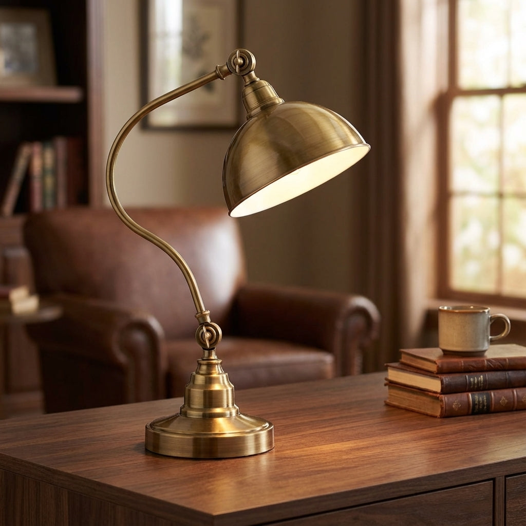 Vintage’owa metalowa lampa stołowa z zakrzywionym ramieniem i abażurem kopułowym