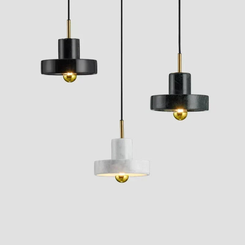 Rzeźbiarska postmodernistyczna wisząca lampa z naturalnego kamienia marmurowego