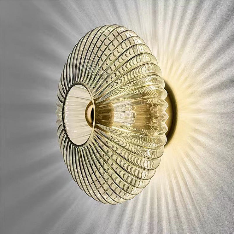 Nordycka vintage lampa ścienna z prążkowanym szklanym dyskiem o falistej fakturze