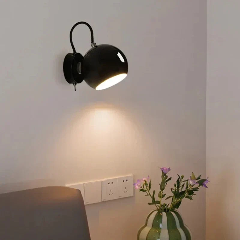 Nordycka minimalistyczna obrotowa lampa sufitowa w kształcie kopuły