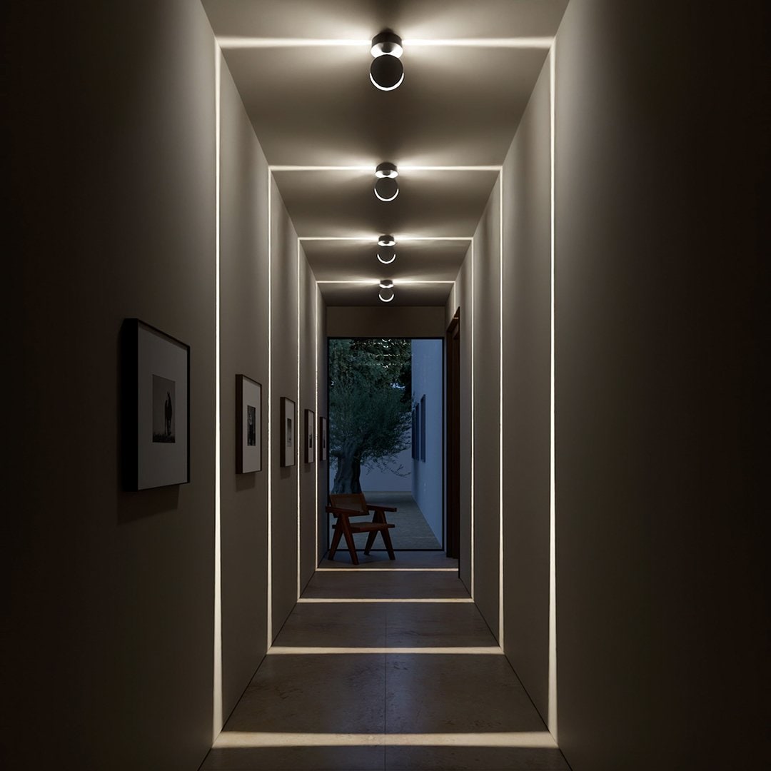 Regulowana minimalistyczna lampa sufitowa o matowym wykończeniu, reflektor do wnętrz