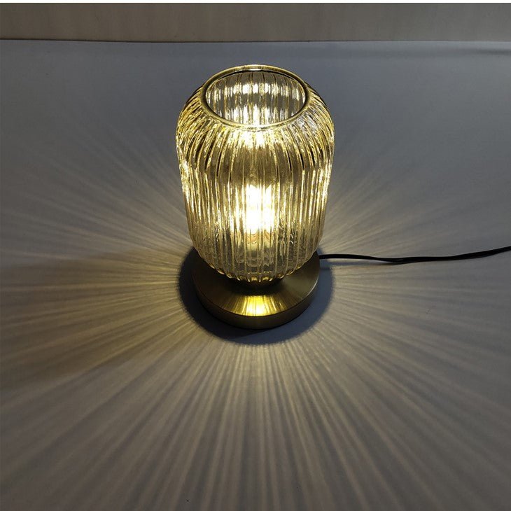 Skandynawska lampa stołowa z bursztynowego szkła ciętego i smukłego metalu