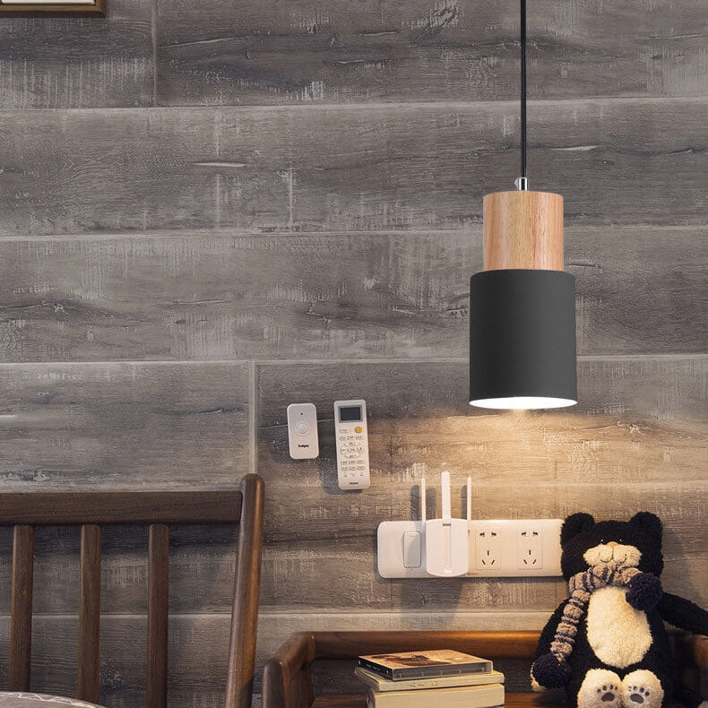 Minimalistyczna cylindryczna aluminiowa lampa wisząca z regulowanym przewodem