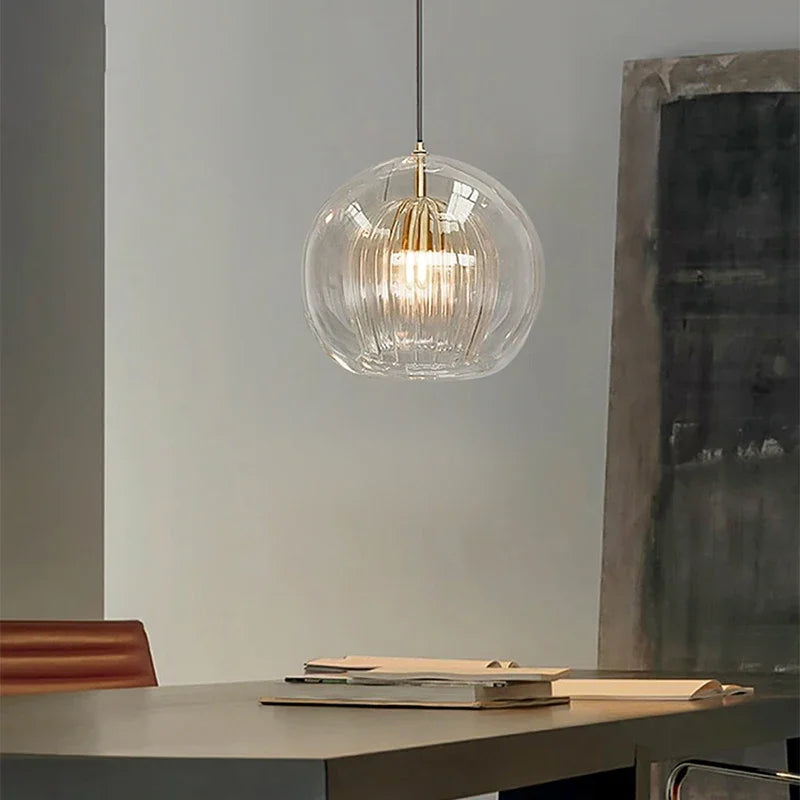 Elegancka aluminiowo-szklana nowoczesna lampa wisząca z regulacją długości