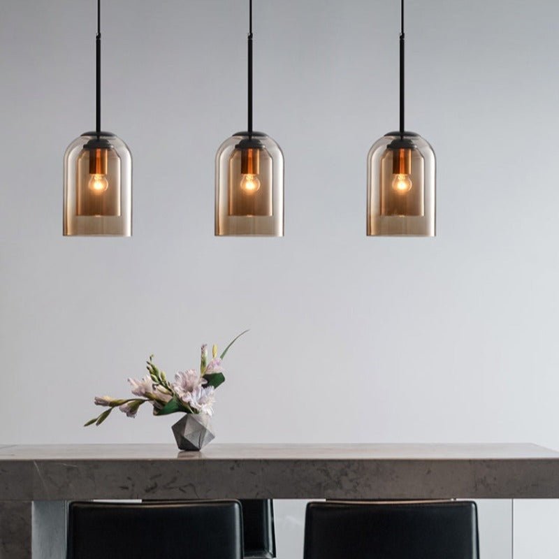 Żelazna lampa wisząca z podwójnym szklanym kloszem w stylu mid-century