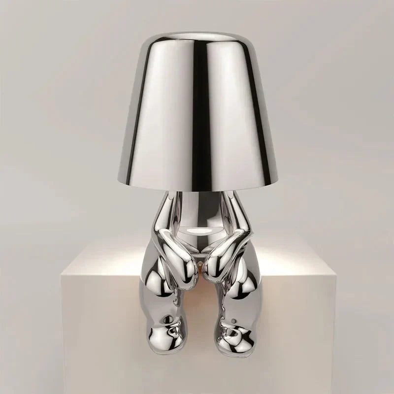 Rzeźbiarska aluminiowo-żywiczna bezprzewodowa ładowalna lampa stołowa z funkcją ściemniania i nastrojowym światłem