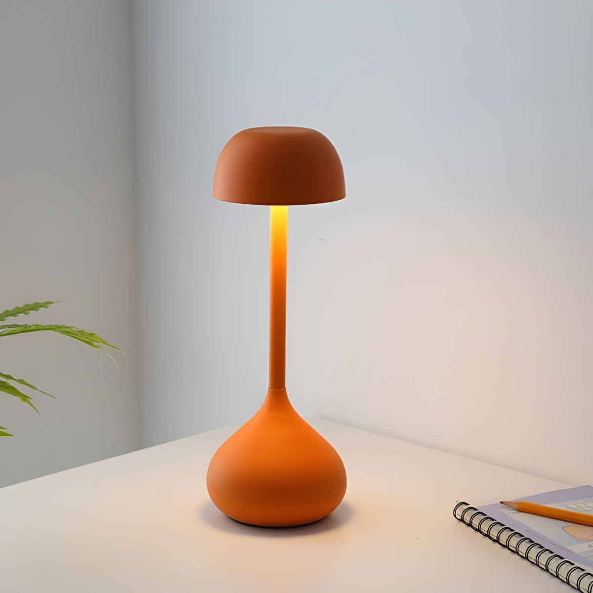 Rzeźbiarska aluminiowa ładowalna lampa stołowa w kształcie kopuły grzyba z funkcją ściemniania