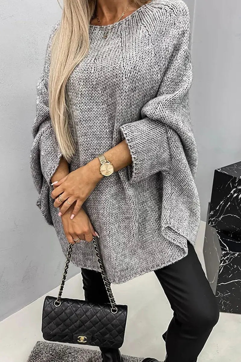 Damski oversize’owy sweter z dzianiny z okrągłym dekoltem i rękawami nietoperzami