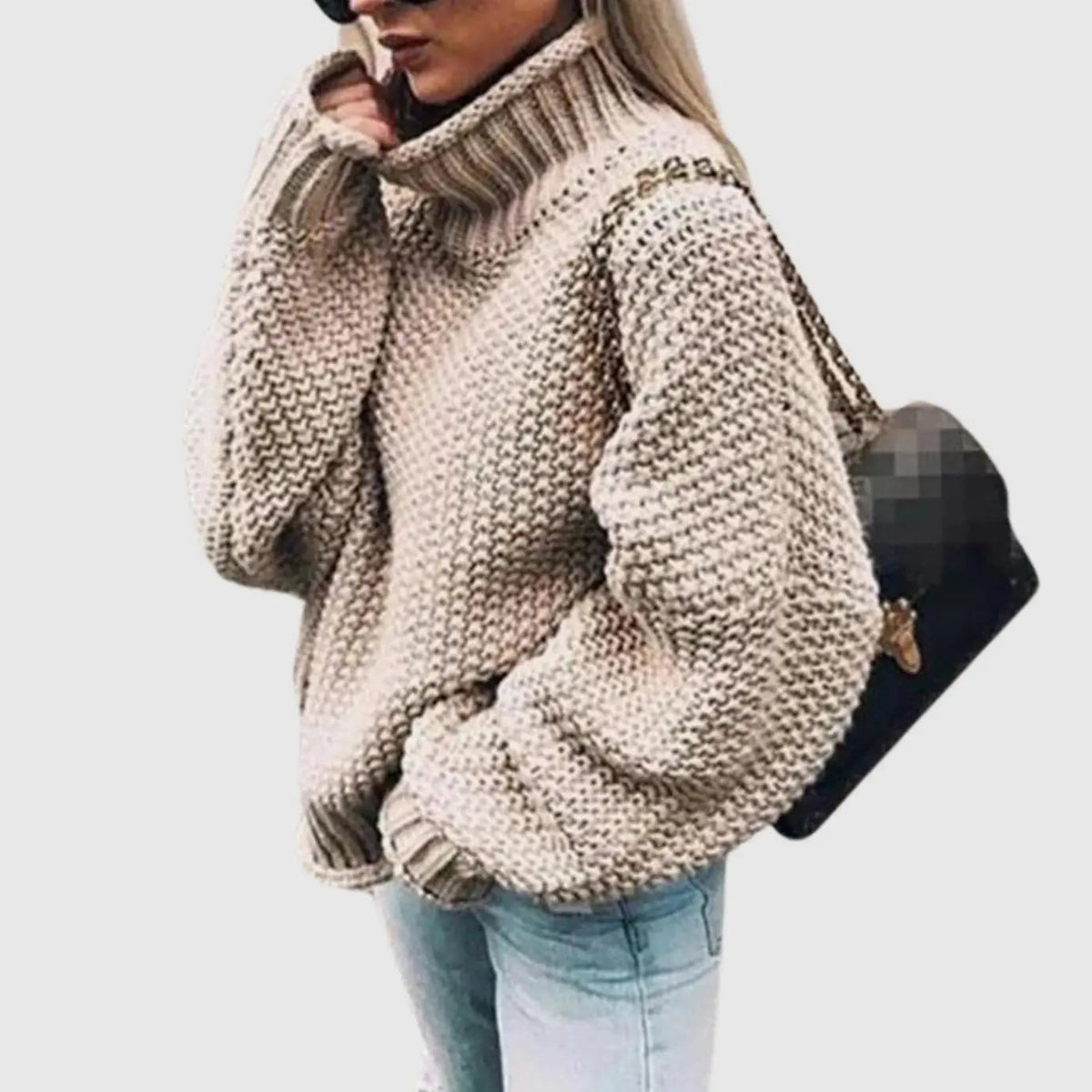 Damski oversize’owy gruby sweter z dzianiny z golfem