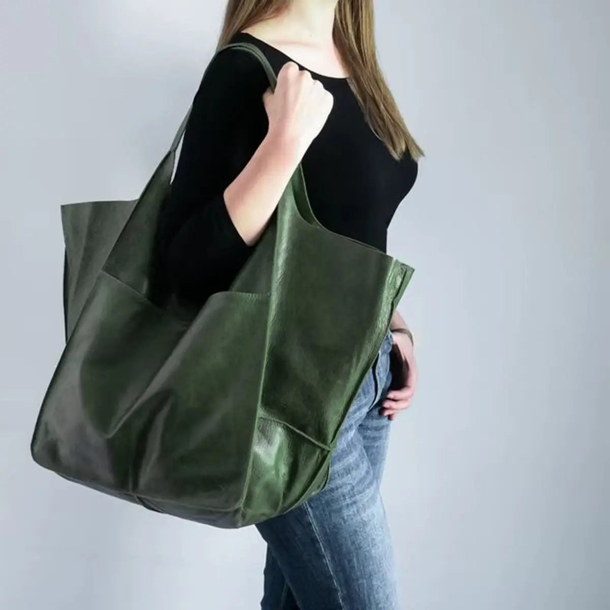 Damska oversize’owa torba shopper z ekoskóry i magnetycznym zapięciem
